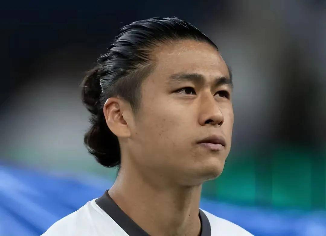 澳大利亚队教练压力巨大!,TheShy遭遇五持续失利赛场气氛高涨 澳大利亚队教练压力巨大!,TheShy遭遇五持续失利赛场气氛高涨