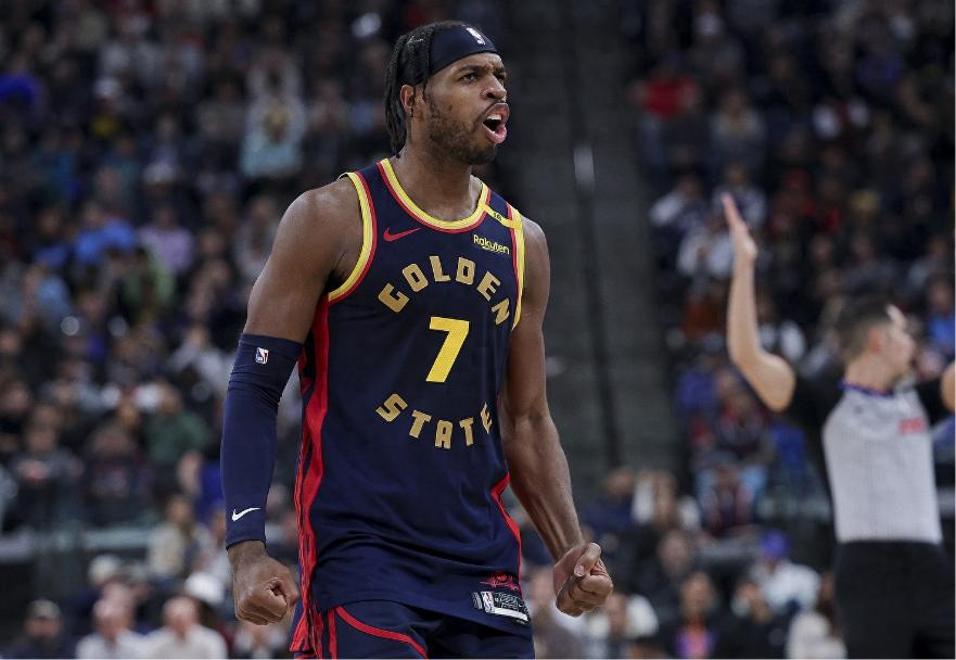 勇士新秀表现惊艳，全场观众掌声不断，搜索美国是否.