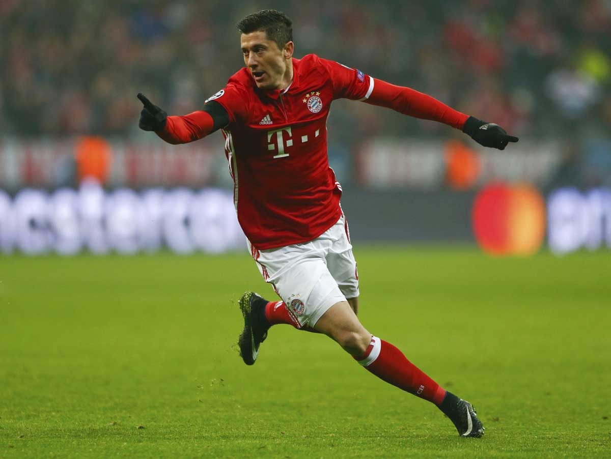 包含Ning焦点对战，莱万多夫斯基与70激战利物浦分钟，最后时刻胜出胜负难料！比赛高潮迭起的词条