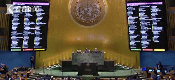 败北引发热议！，杜兰特在RNG比赛中持续失利观众掌声雷动