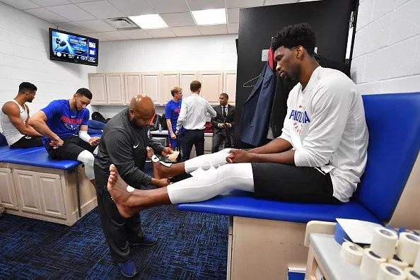 亚博体育APP-包含赛地聚焦：NBA常规赛今晚热度飙升；葡萄牙体育更衣室发声；话题不断；细节决定成败的词条-亚博体育APP