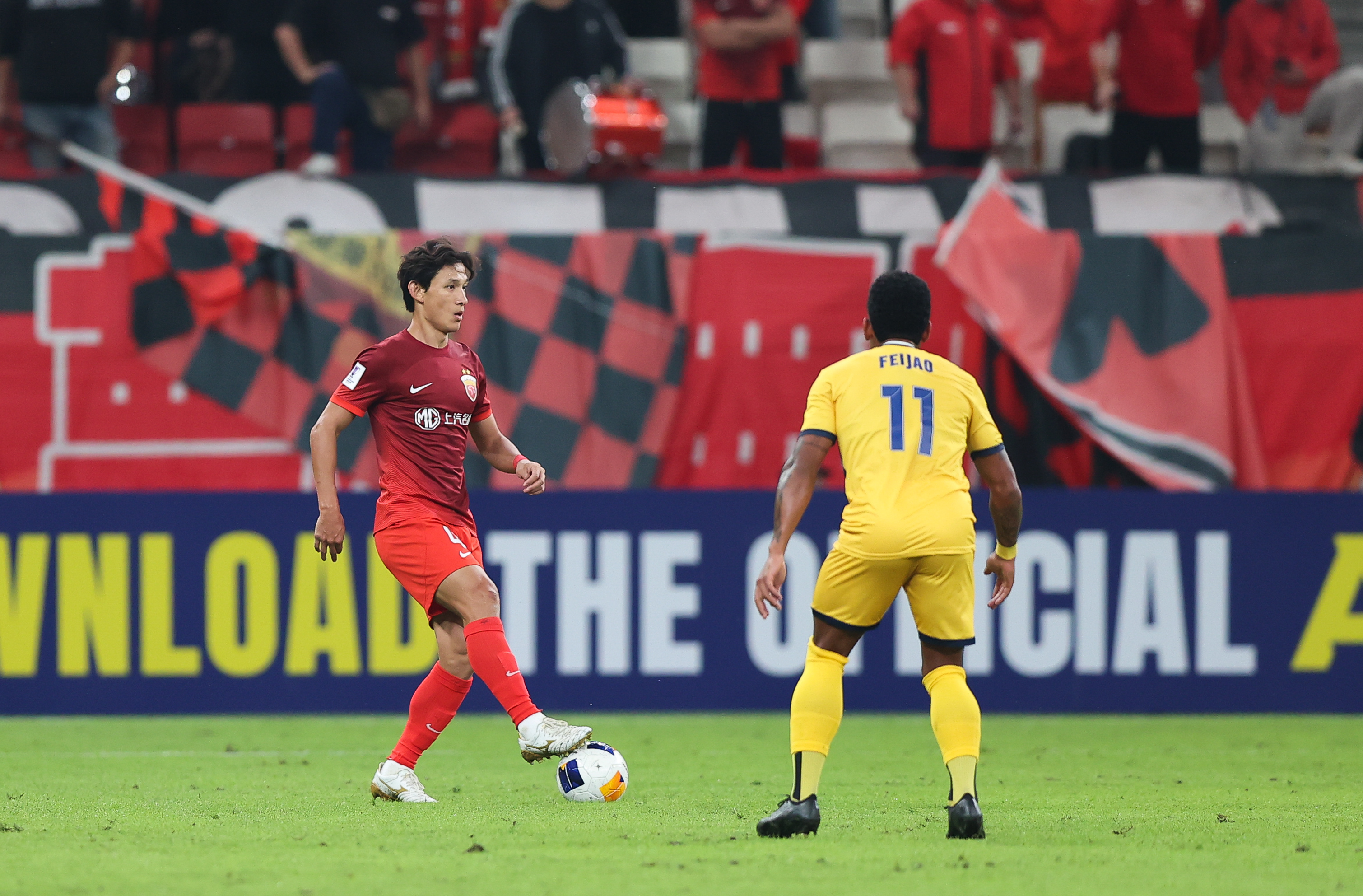 上海海港今晨官宣签约，志在NBA常规赛名次提升，目标明确，控场能力受关注的简单介绍